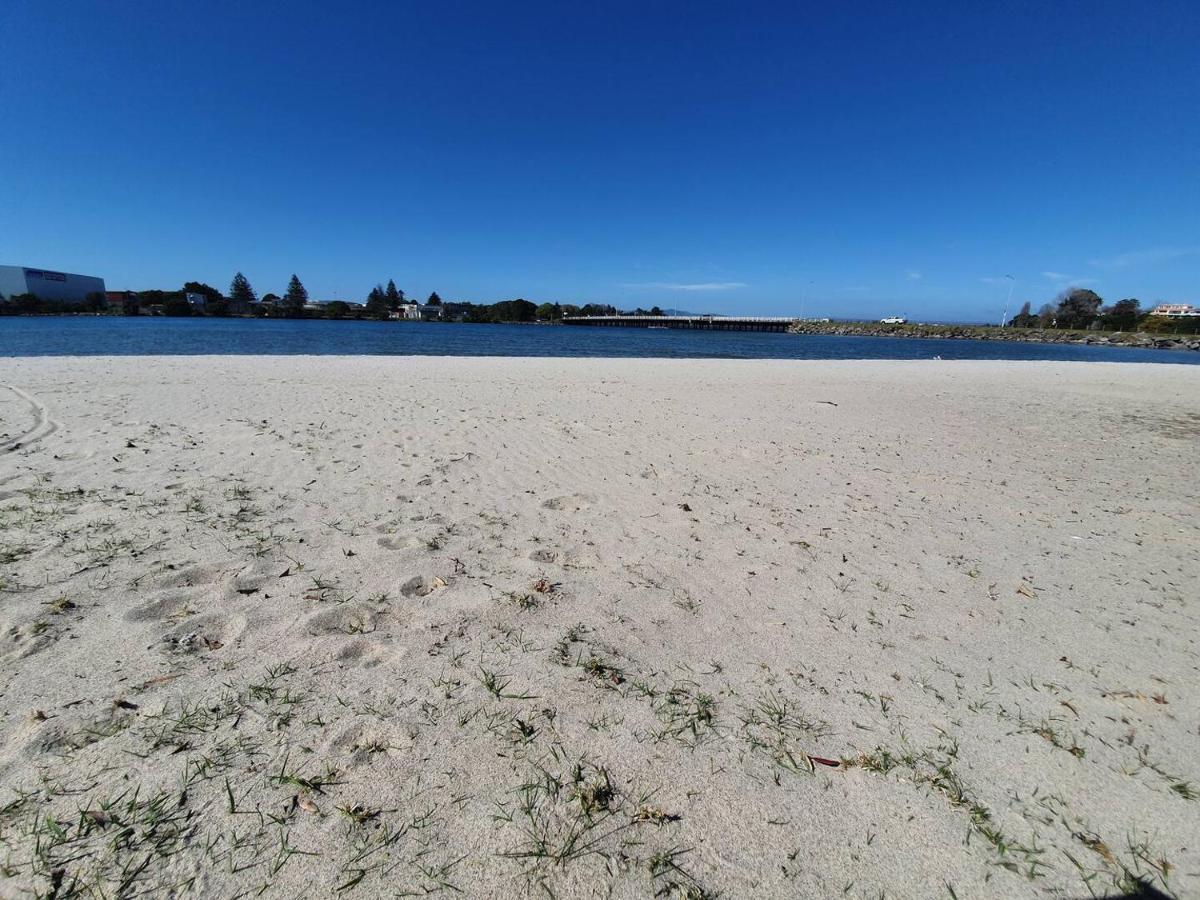 Tauranga - Big, Beautiful Villa On The Water! Exterior photo